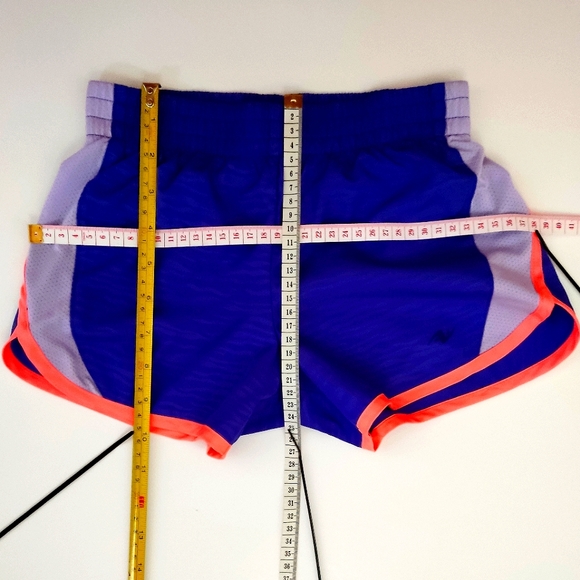 Girl Terrycloth Hooded Swim Cover Up & Athletic Works Activewear Running Shorts - Picture 10 of 11